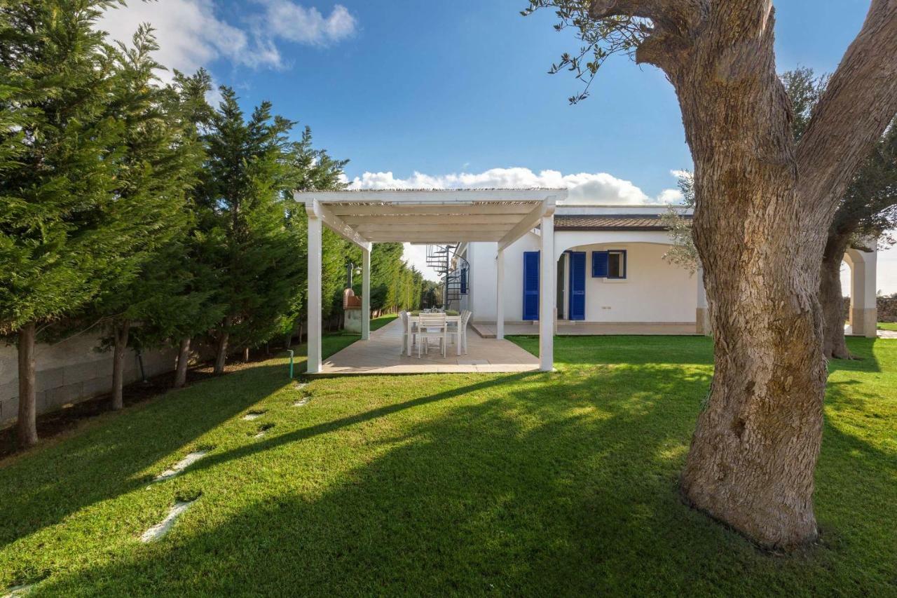Villa Ventodimare Порто-Чезарео Екстер'єр фото